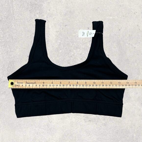Aerie Recharge Least Support Sports Bar Women’s‎ Medium Black New With Tags - Picture 3 of 5
